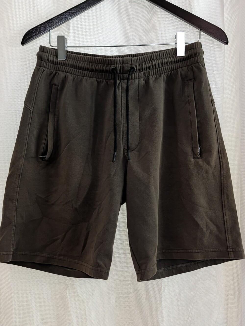 Old Navy Active Gray Dynamic Fleece 4-Way Stretch Unlined Drawstring Shorts